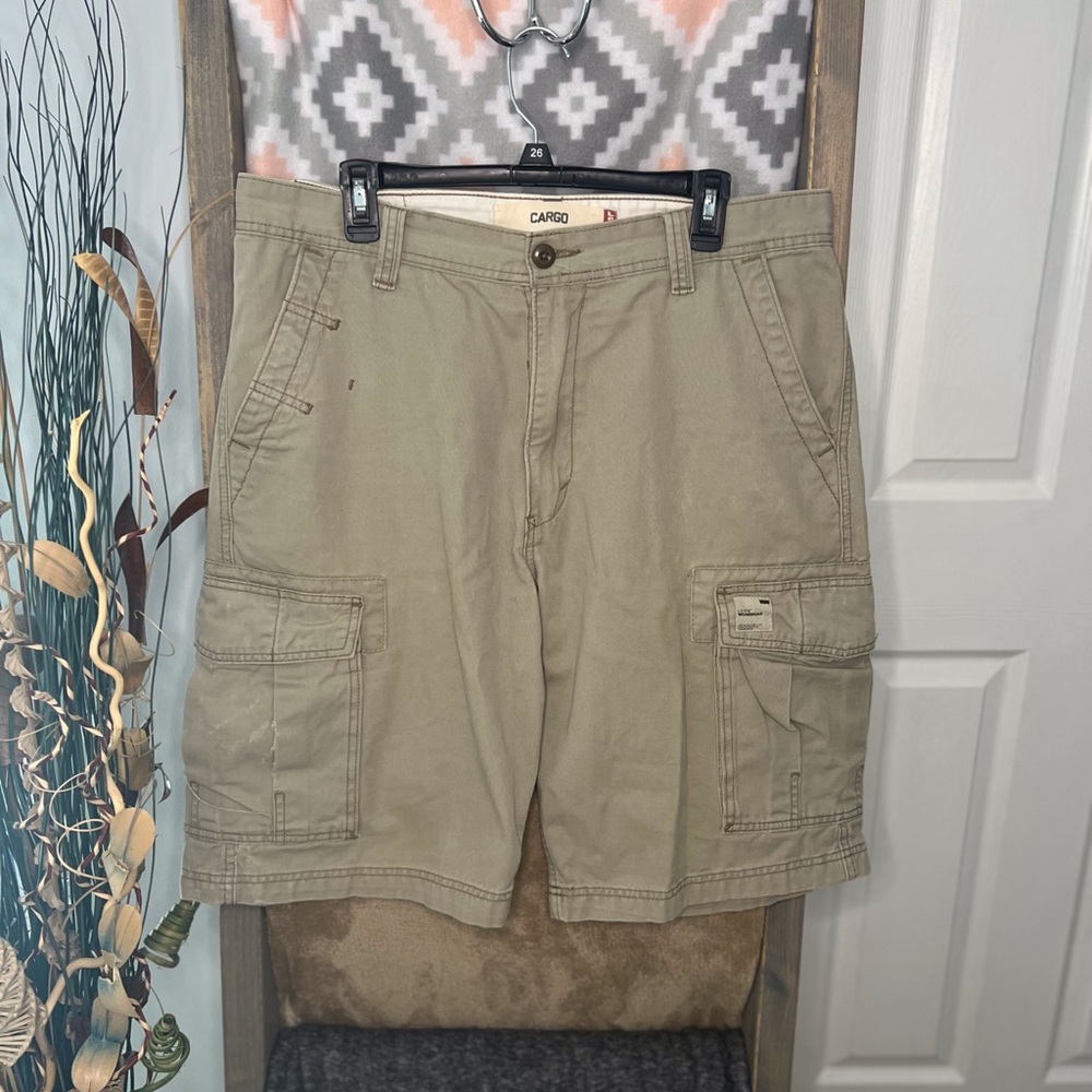 Levi’s cargo shorts